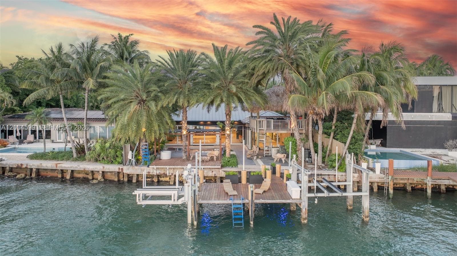 2440 N Shore Ter, Miami Beach FL 33141 — 5
