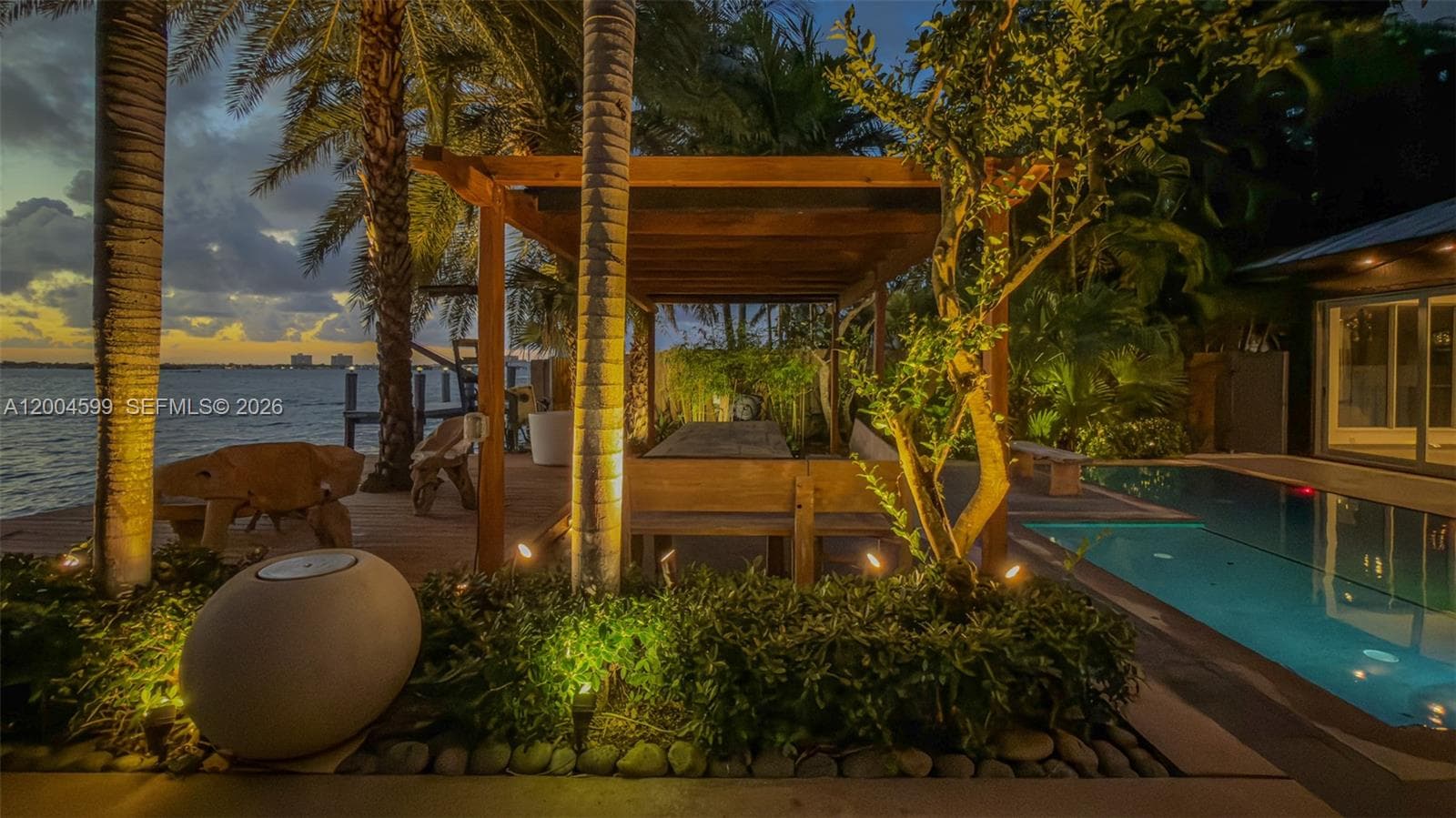 2440 N Shore Ter, Miami Beach FL 33141 — 31