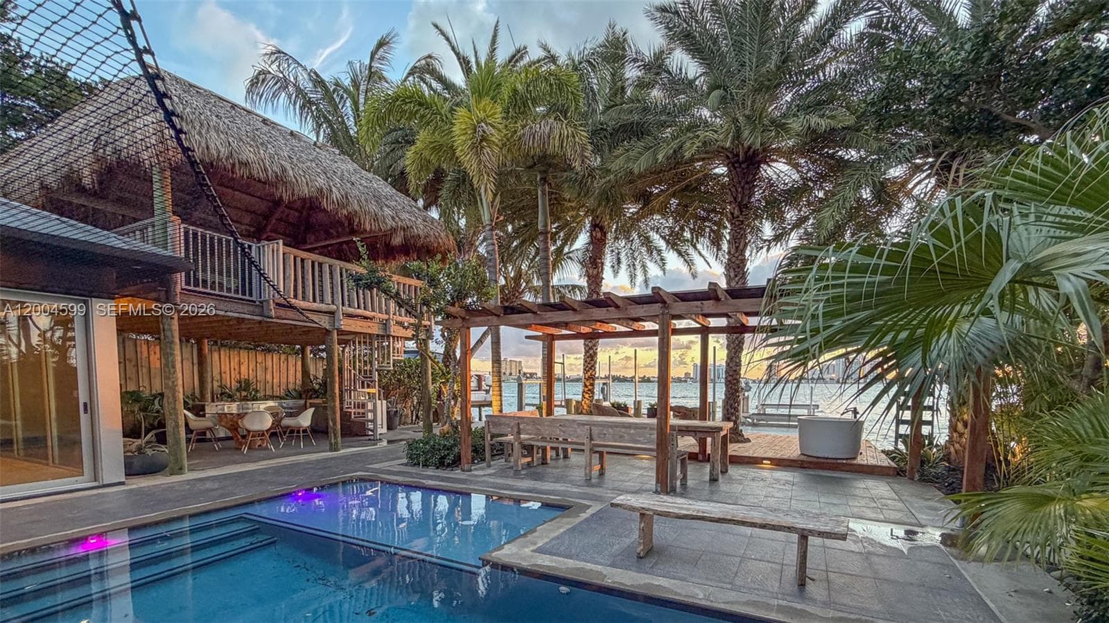 2440 N Shore Ter, Miami Beach FL 33141 — 25