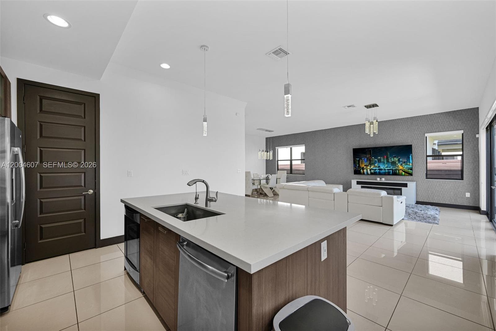 16065 SW 136th Ter, Miami FL 33196 — 6