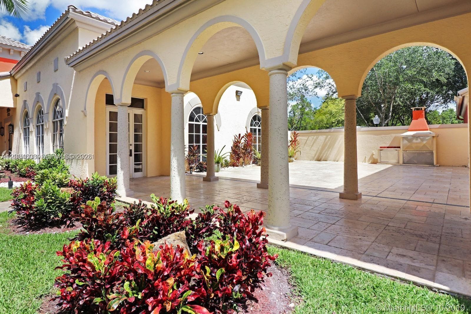 8100 Geneva Ct # 437, Doral FL 33166 — 22