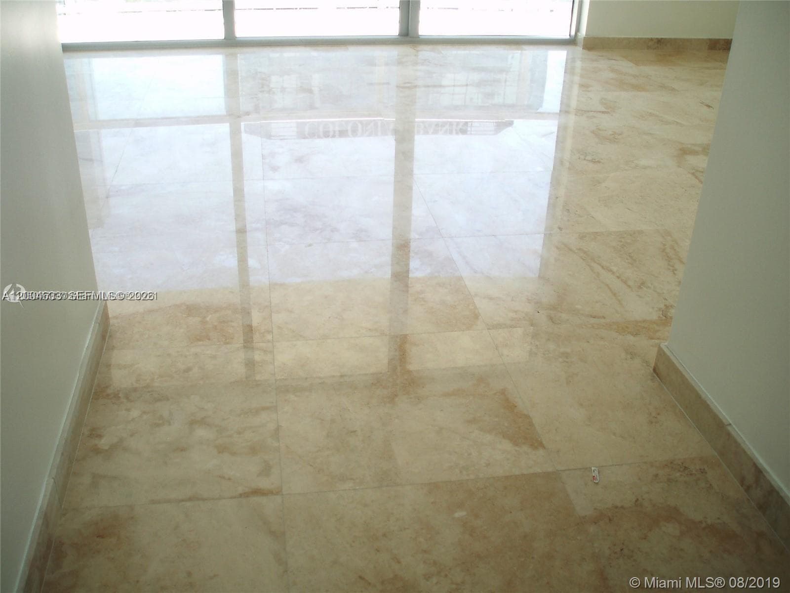 1060 Brickell Ave # 1409, Miami FL 33131 — 9