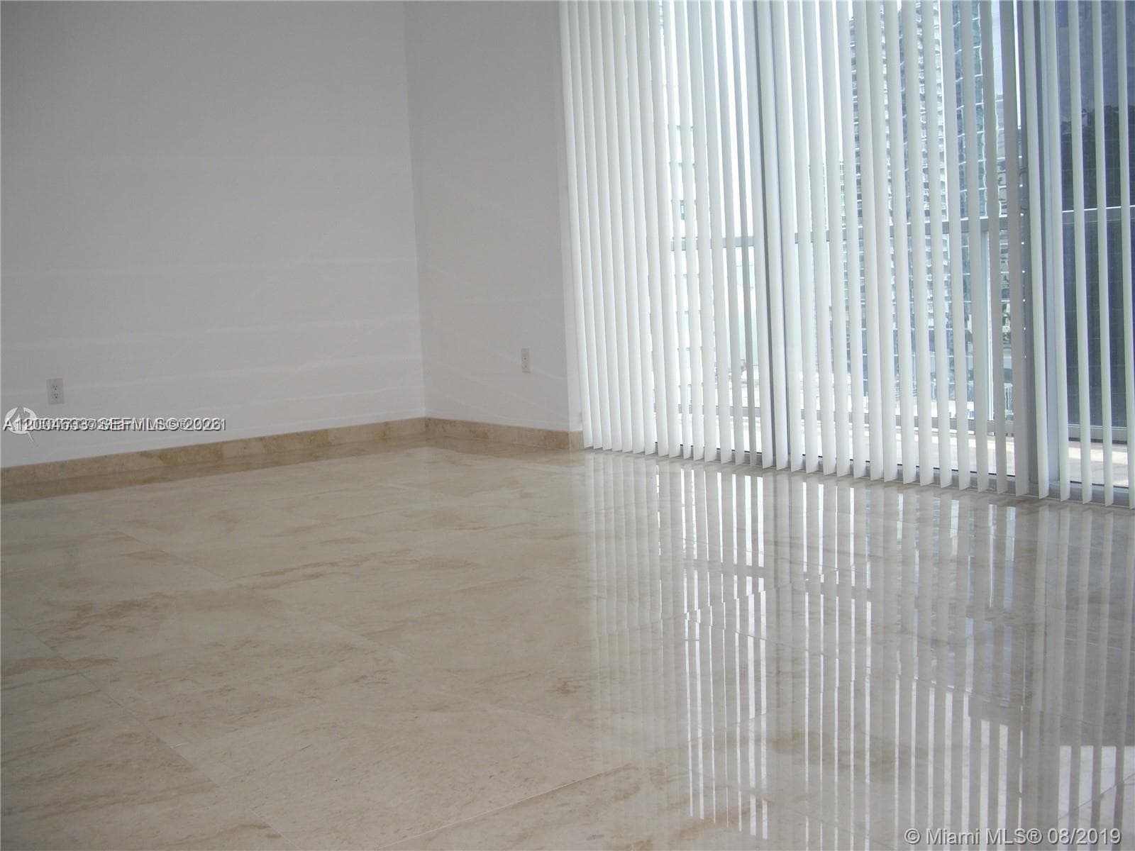 1060 Brickell Ave # 1409, Miami FL 33131 — 8