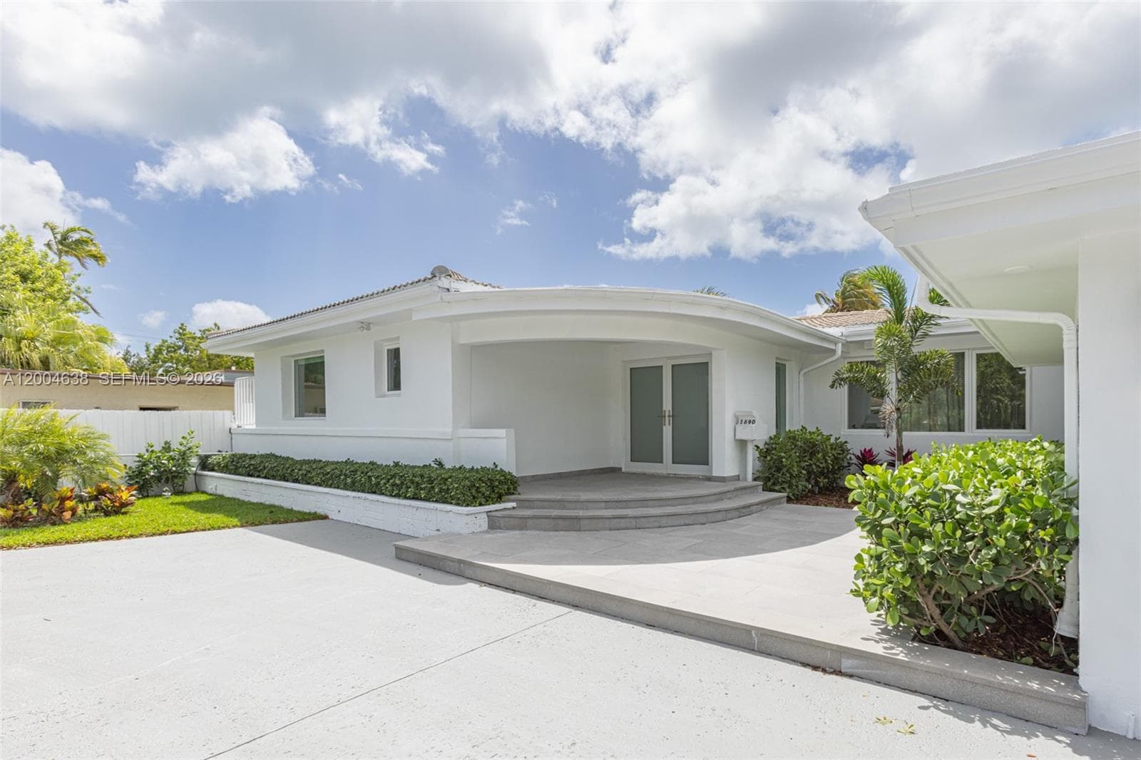 1690 Daytonia Rd, Miami Beach FL 33141 — 46