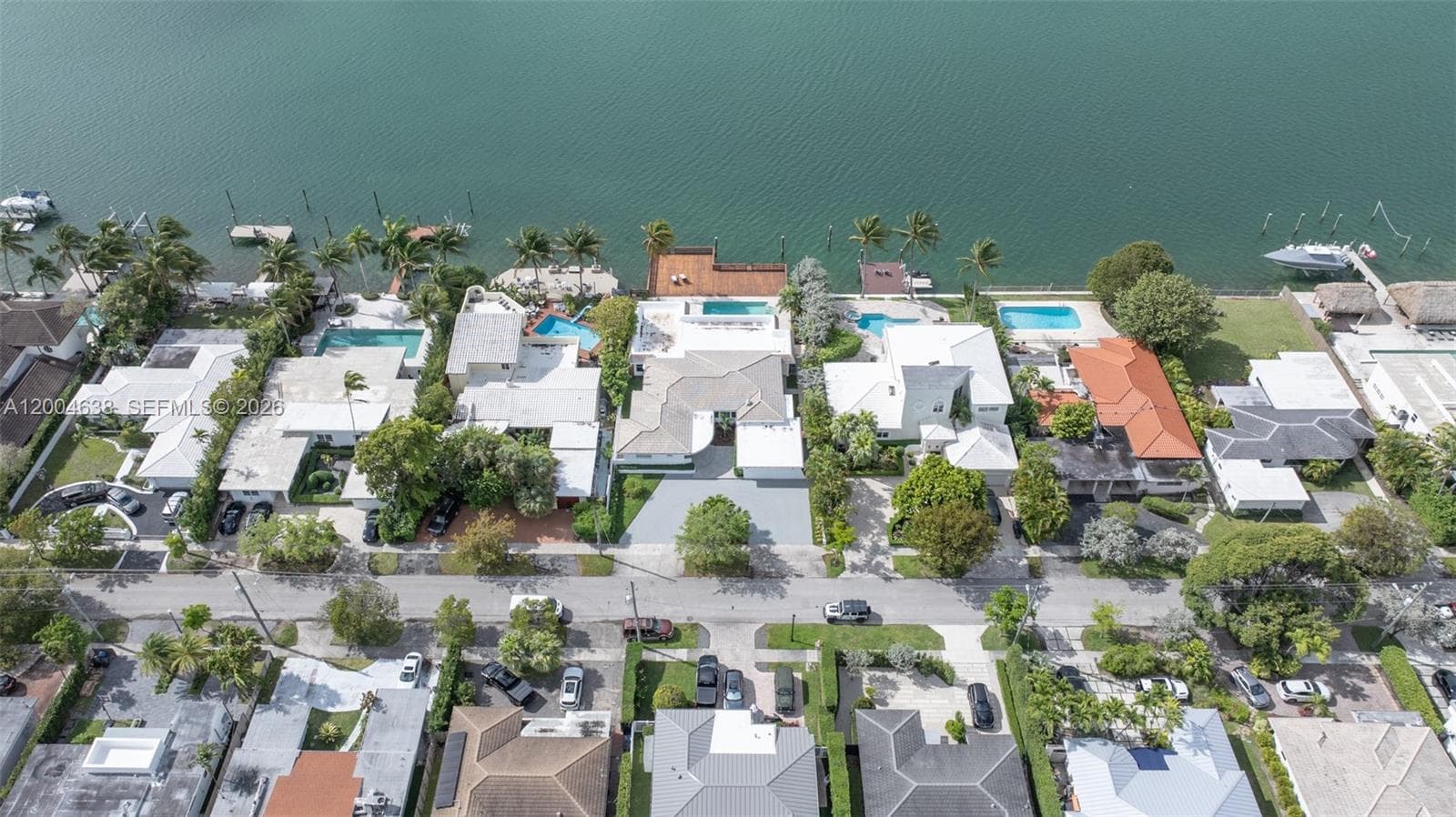1690 Daytonia Rd, Miami Beach FL 33141 — 12