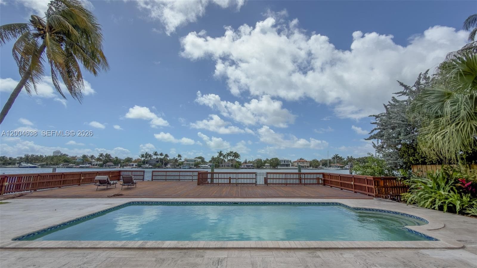 1690 Daytonia Rd, Miami Beach FL 33141 — 22