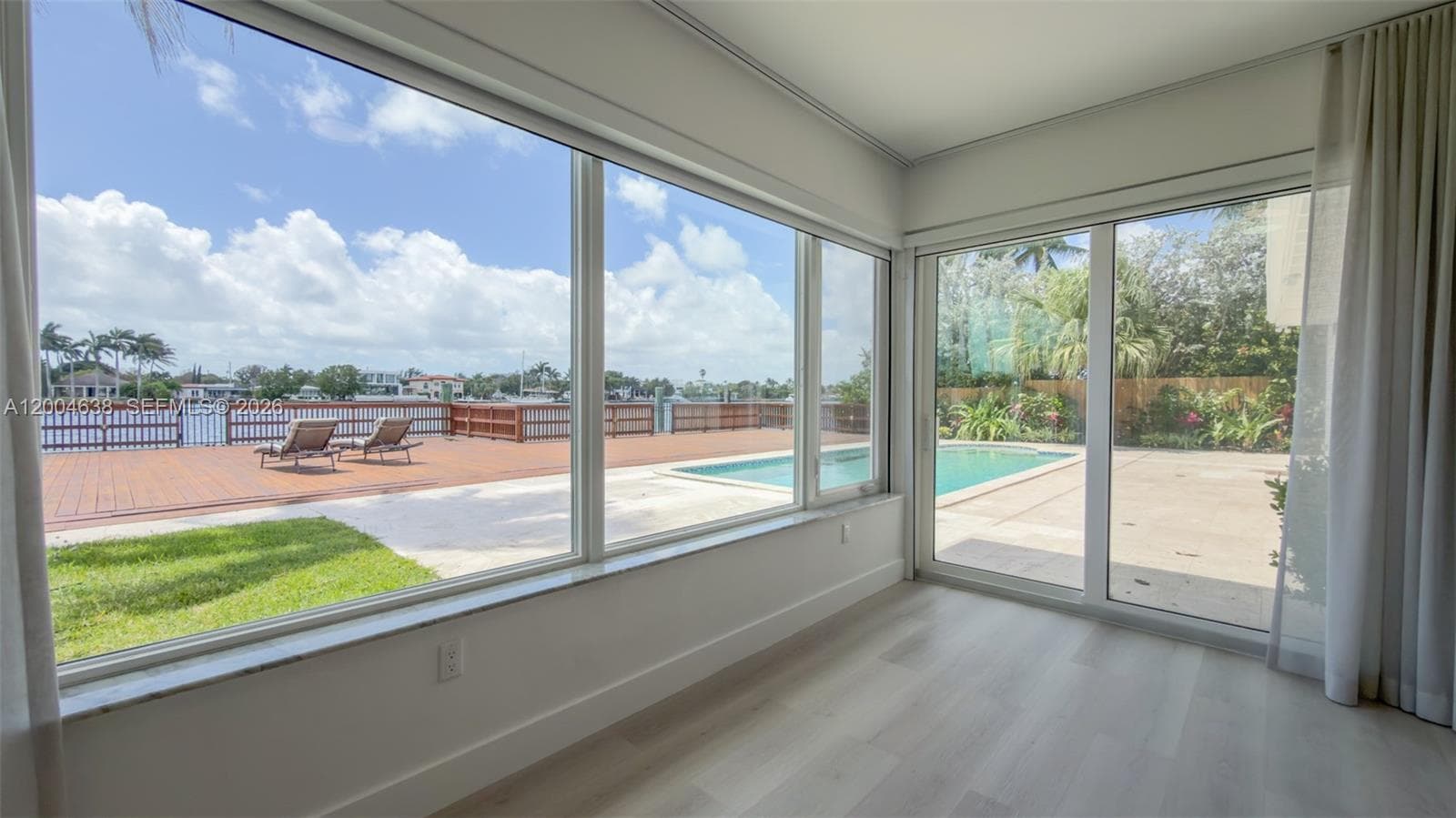 1690 Daytonia Rd, Miami Beach FL 33141 — 32