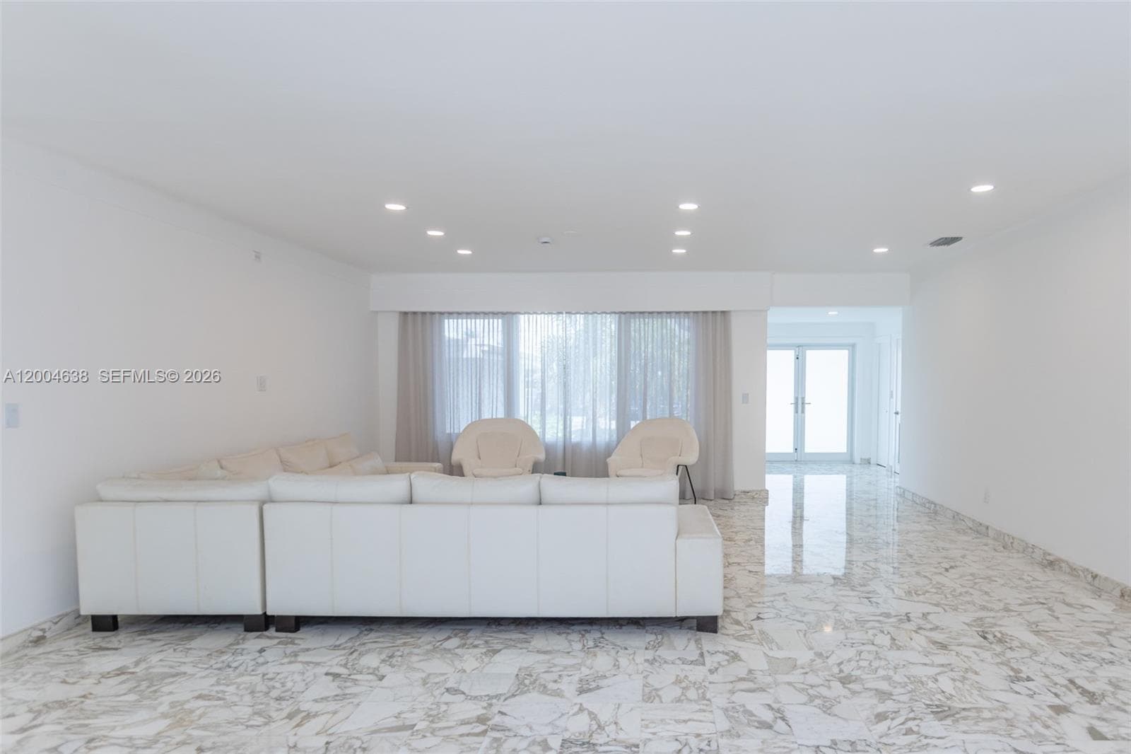 1690 Daytonia Rd, Miami Beach FL 33141 — 50