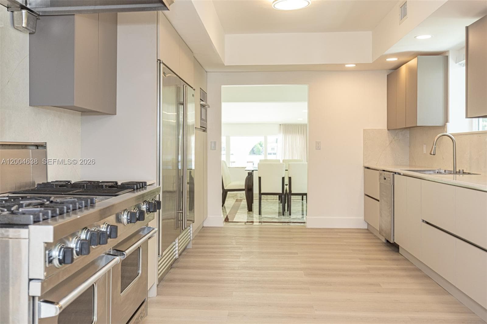 1690 Daytonia Rd, Miami Beach FL 33141 — 74