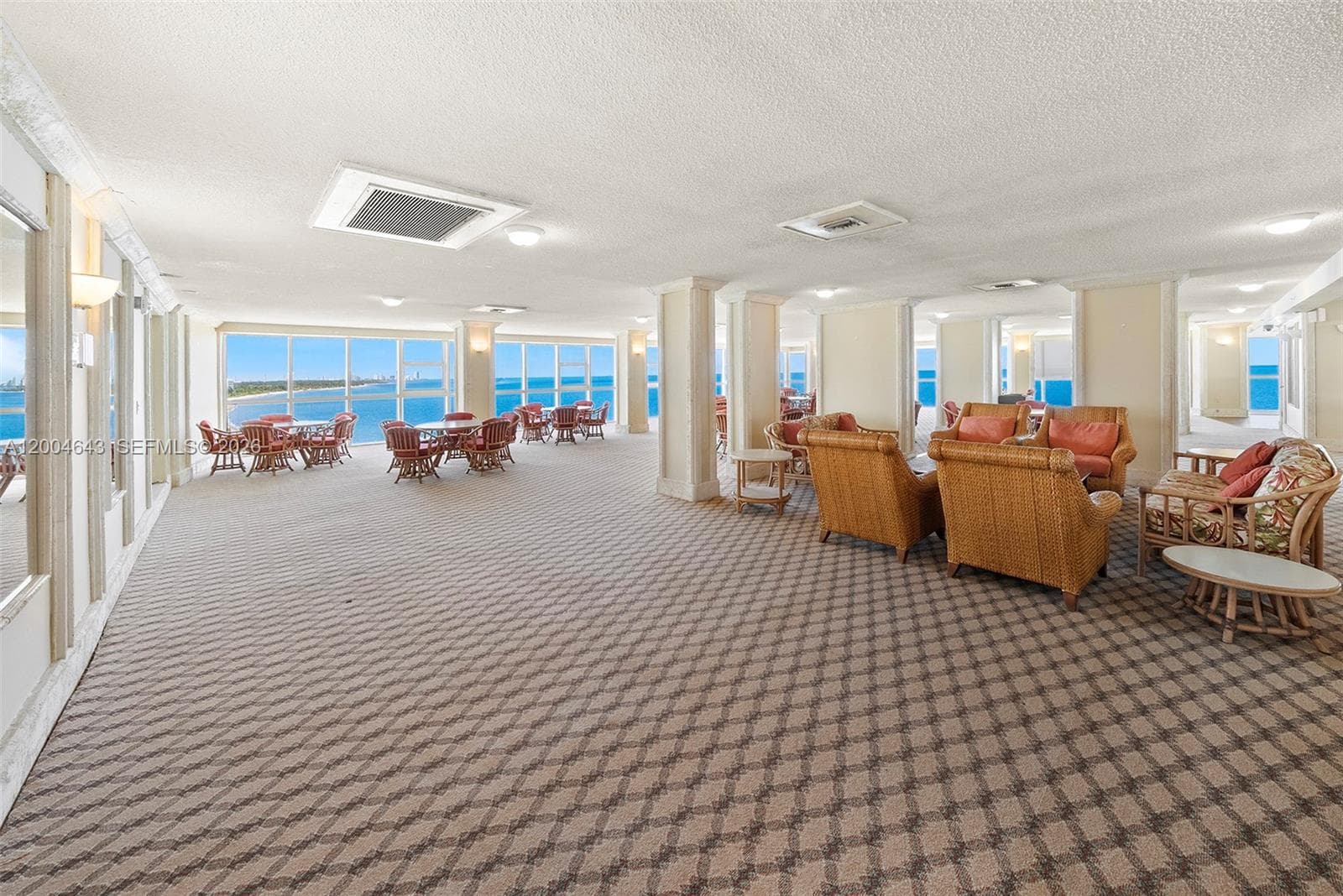 600 Grapetree Dr, Key Biscayne FL 33149 — 76