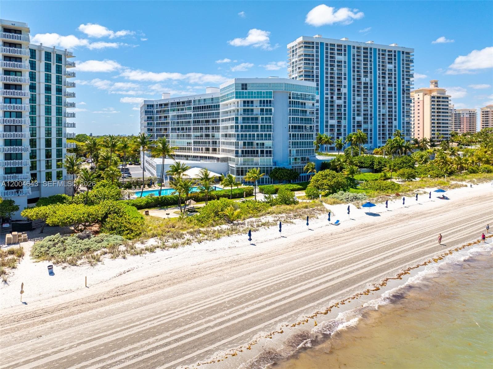 600 Grapetree Dr, Key Biscayne FL 33149 — 91