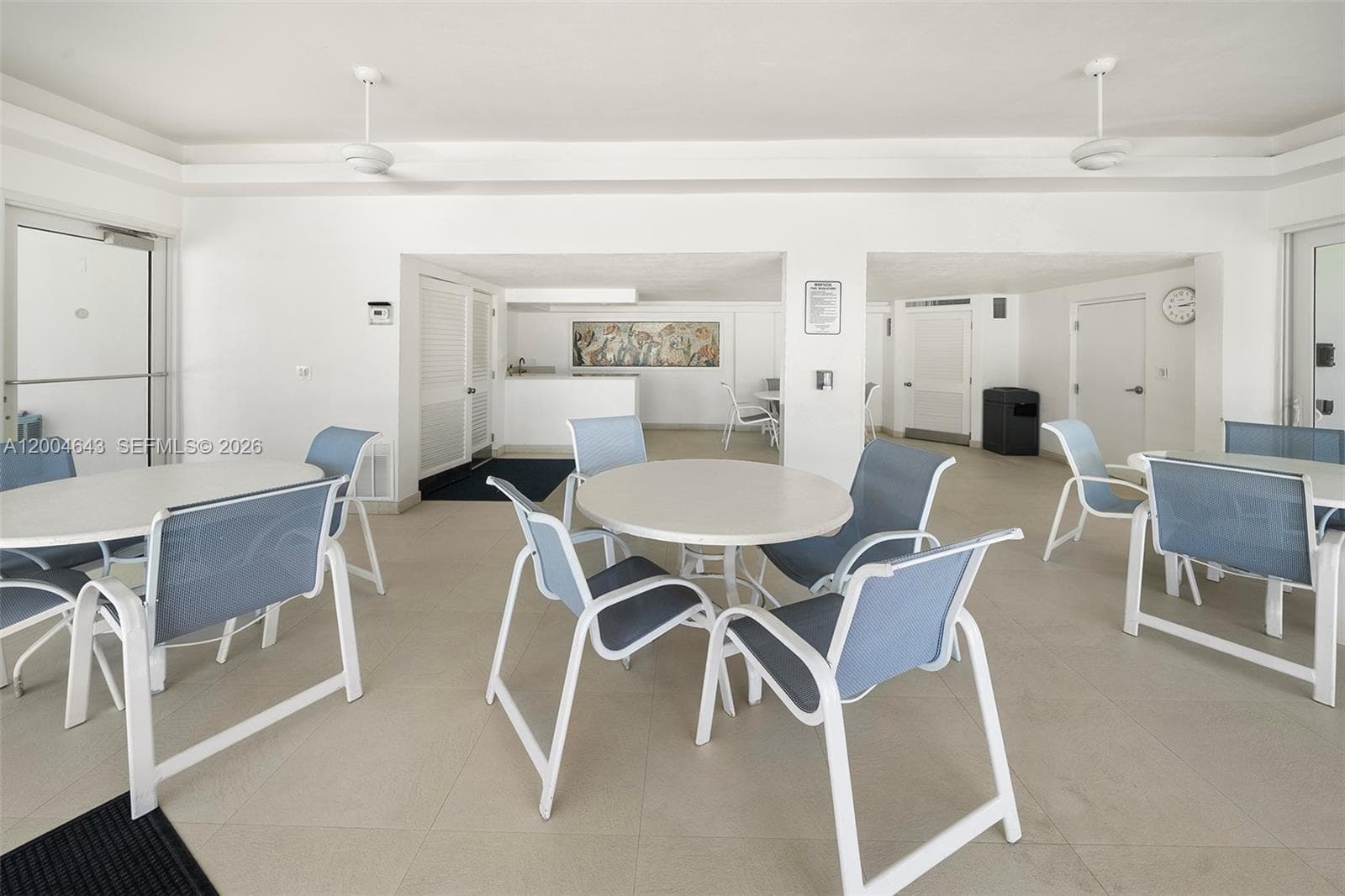 600 Grapetree Dr, Key Biscayne FL 33149 — 67