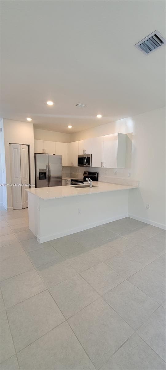 1010 SE 26th Ter, Homestead FL 33035 — 4