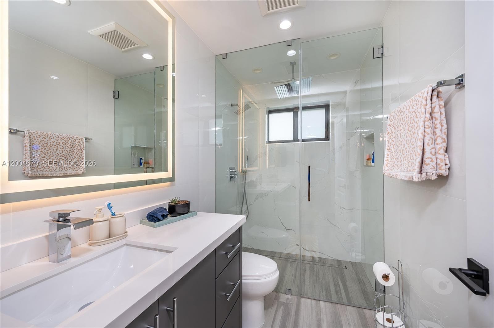 831 Cortez St, Coral Gables FL 33134 — 22