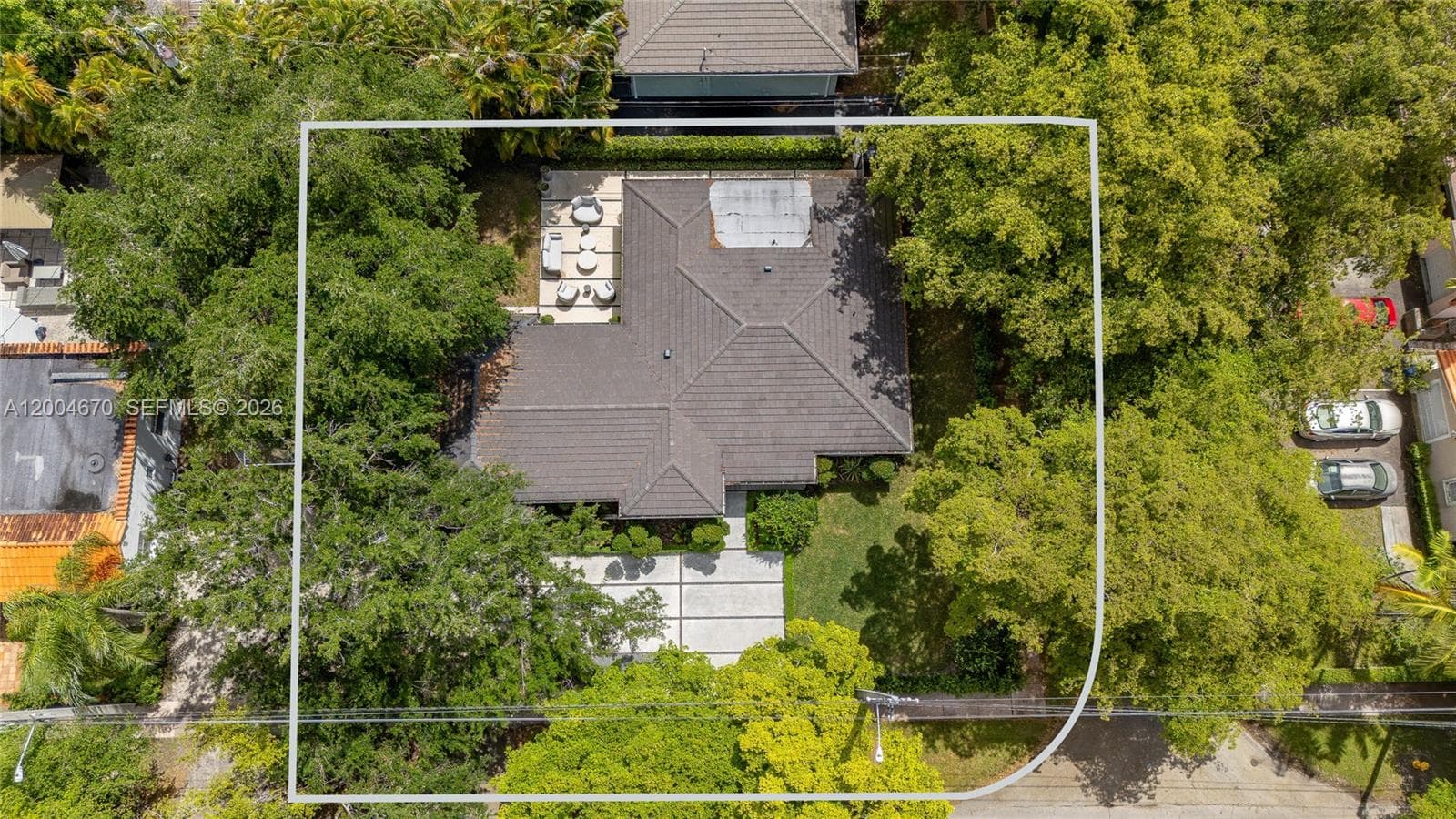 831 Cortez St, Coral Gables FL 33134 — 51