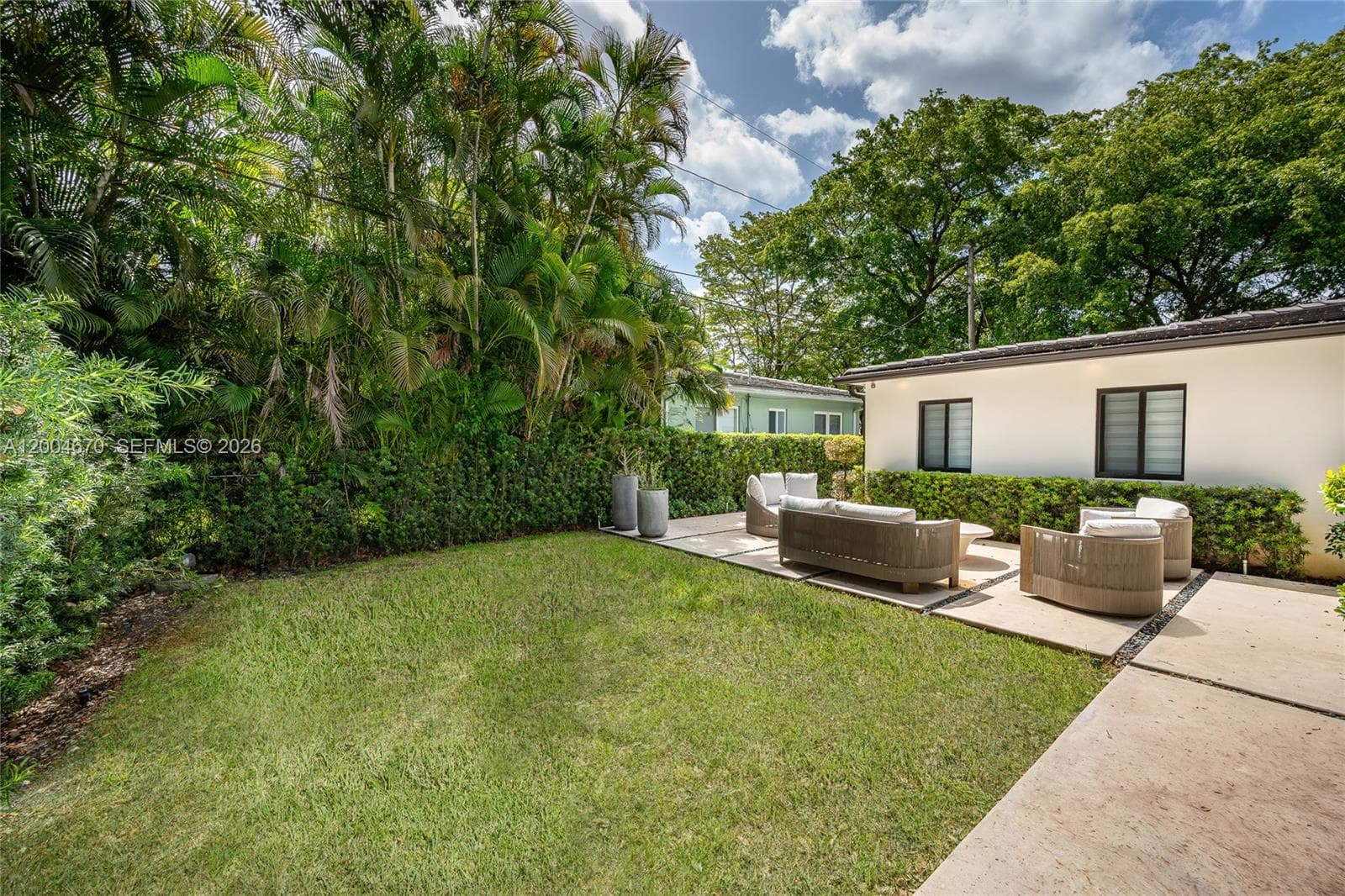 831 Cortez St, Coral Gables FL 33134 — 31