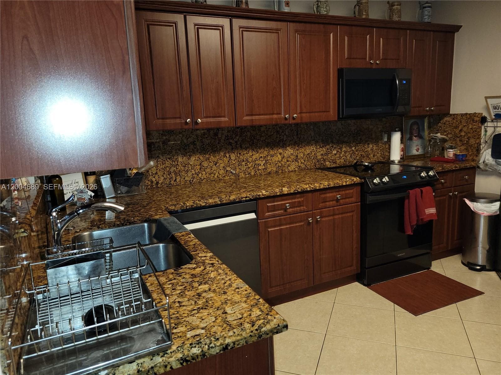 Twin Lakes Manor Sub, South Miami, FL — 19