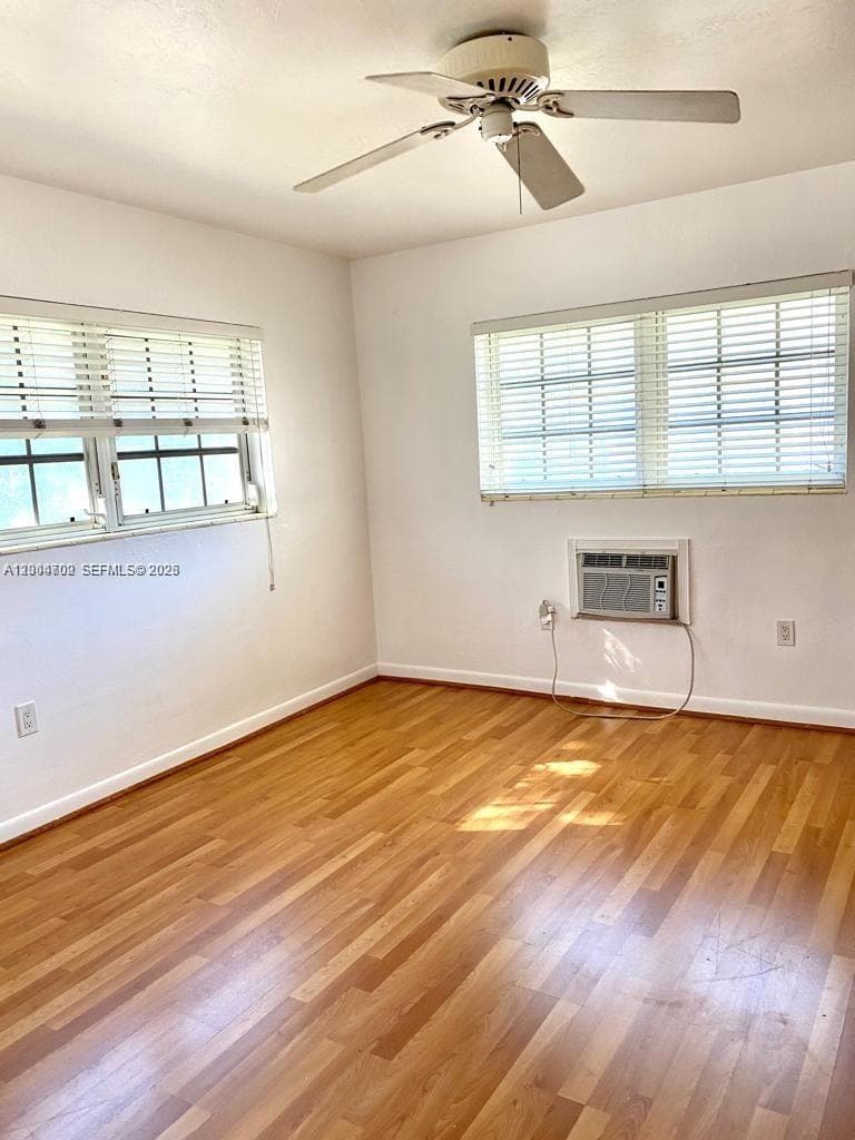 6565 Santona St, Coral Gables FL 33146 — 10