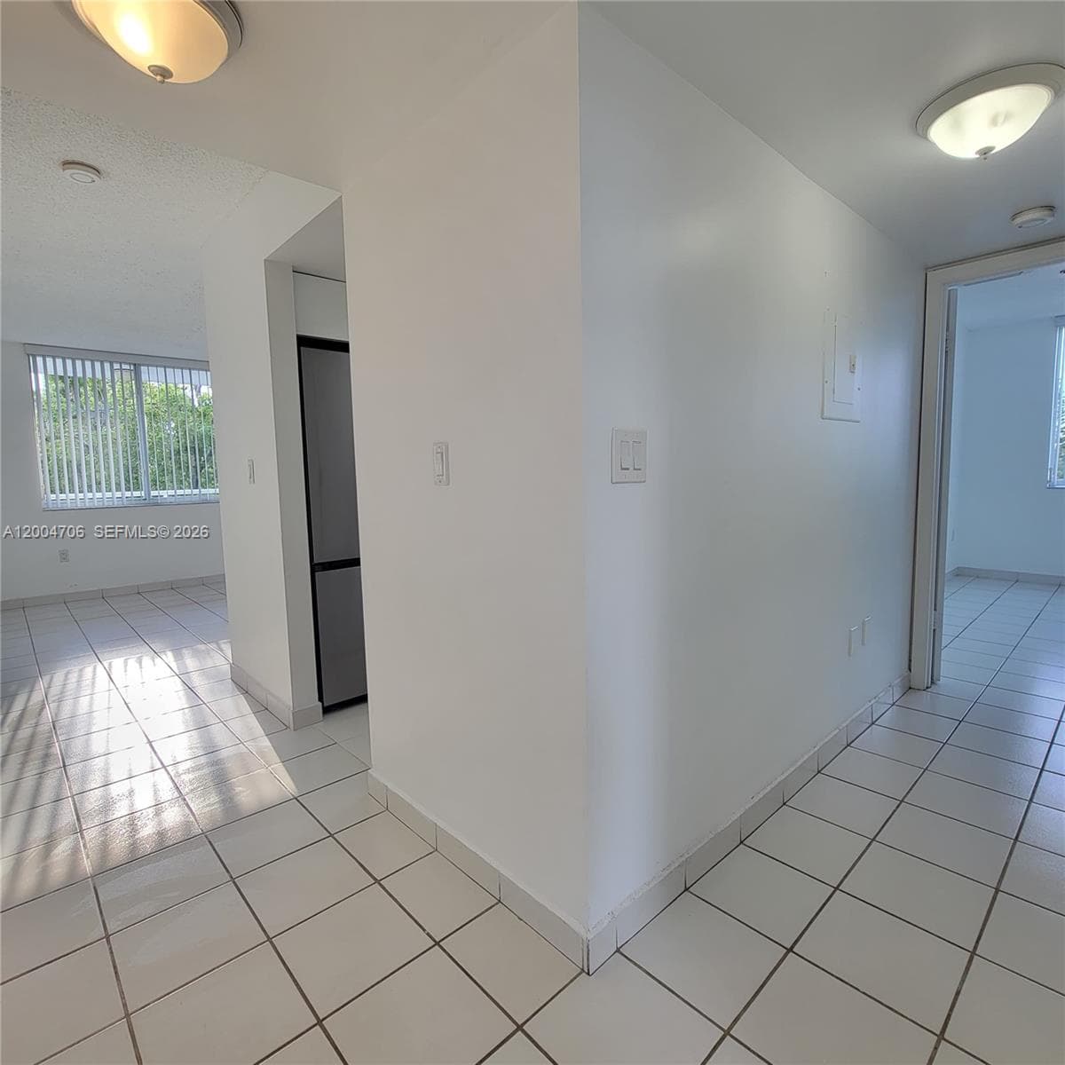 7601 Dickens Ave # 402, Miami Beach FL 33141 — 2