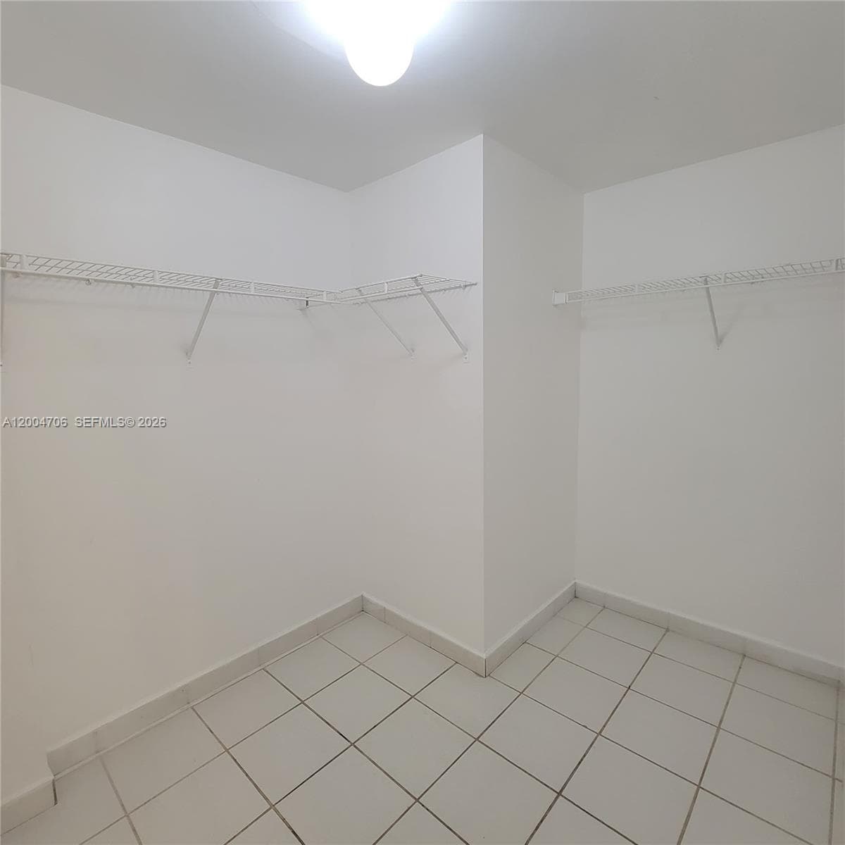 7601 Dickens Ave # 402, Miami Beach FL 33141 — 6