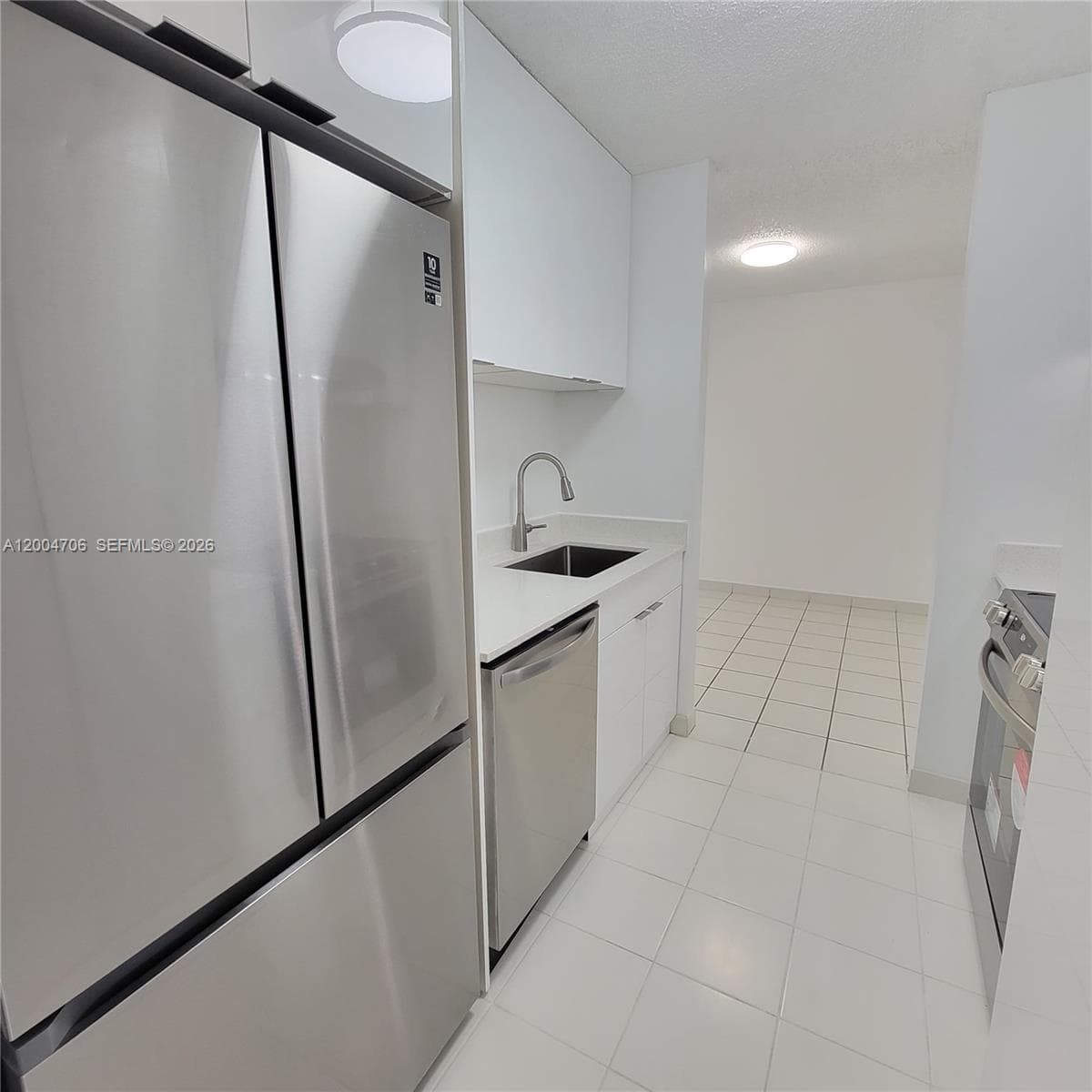7601 Dickens Ave # 402, Miami Beach FL 33141 — 13