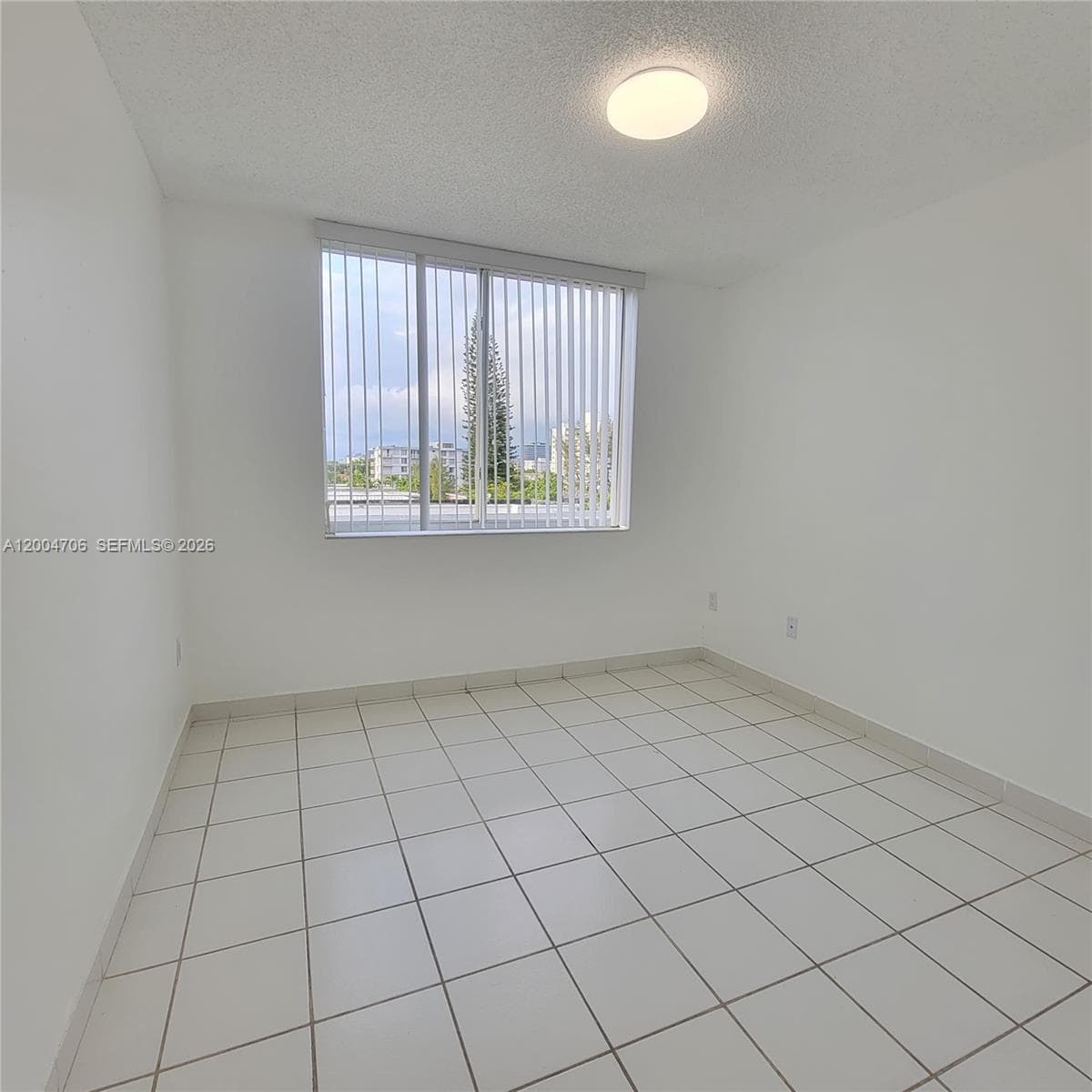7601 Dickens Ave # 402, Miami Beach FL 33141 — 15