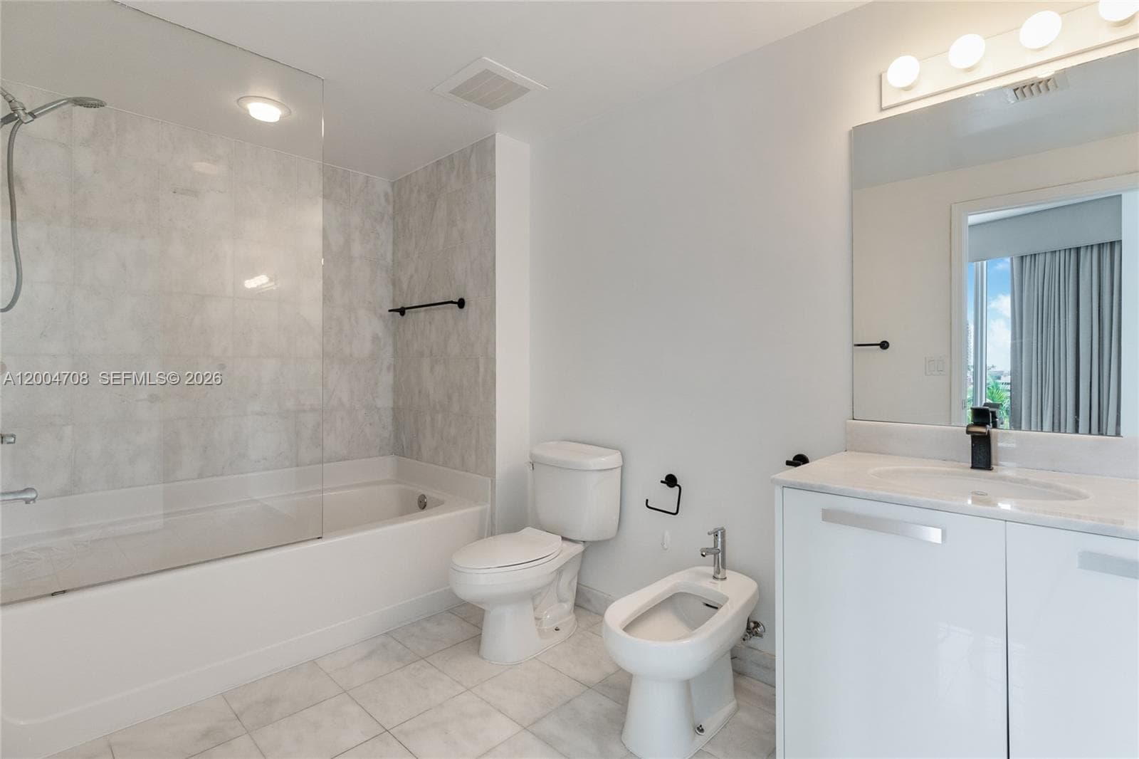 601 NE 36th St # 801, Miami FL 33137 — 10