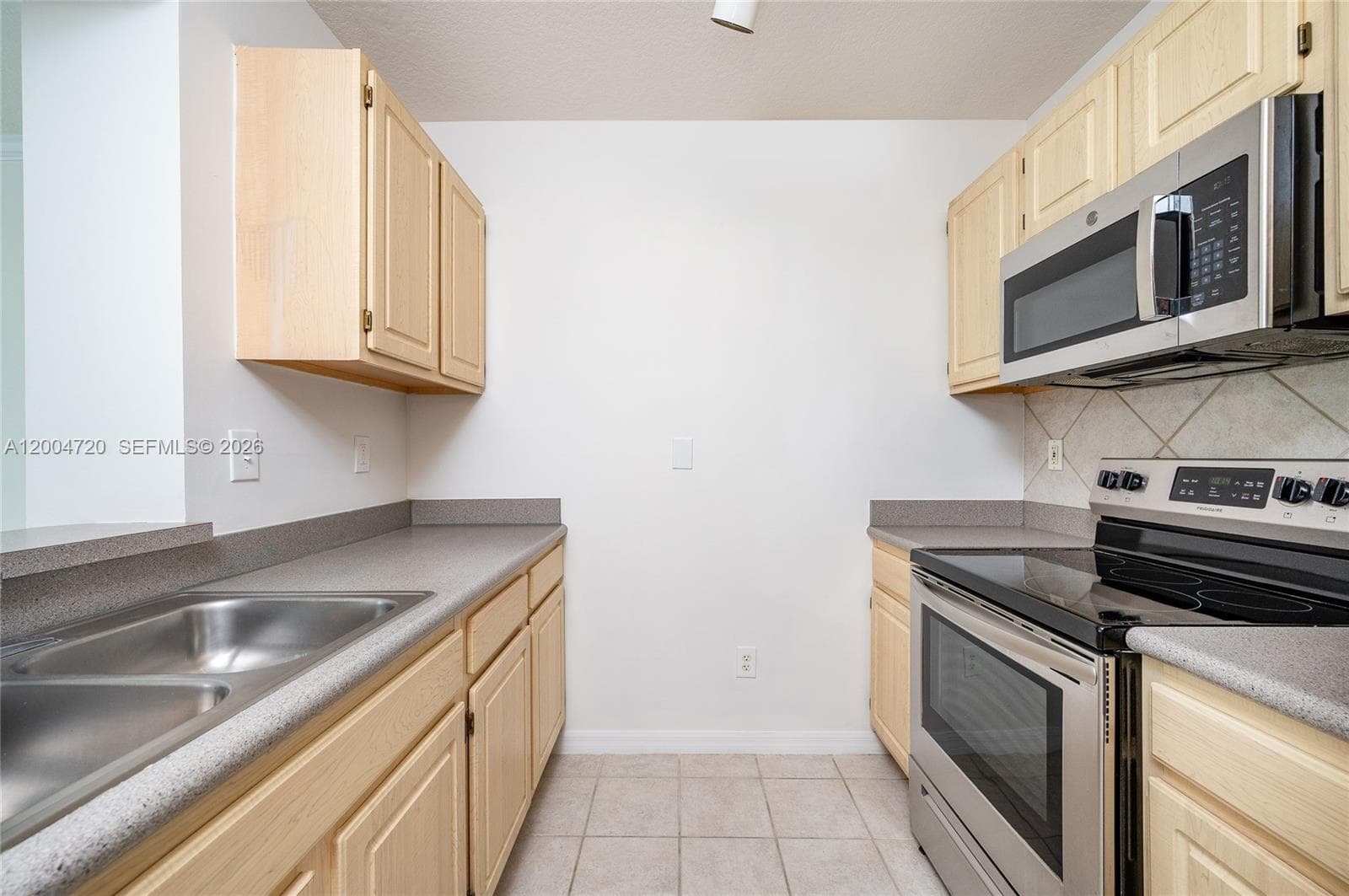 2665 SW 37th Ave # 201, Miami FL 33133 — 14