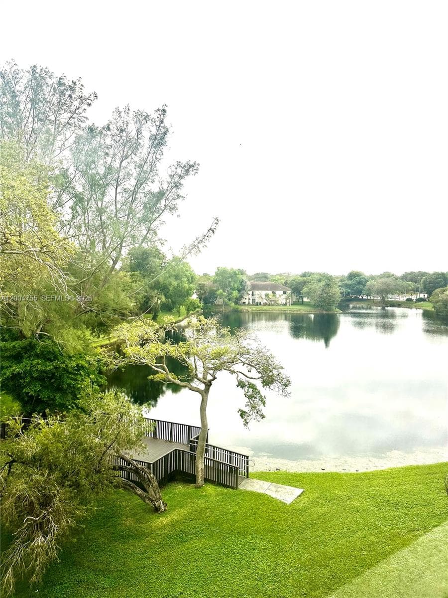 6601 SW 116th Ct # 403, Miami FL 33173 — 19