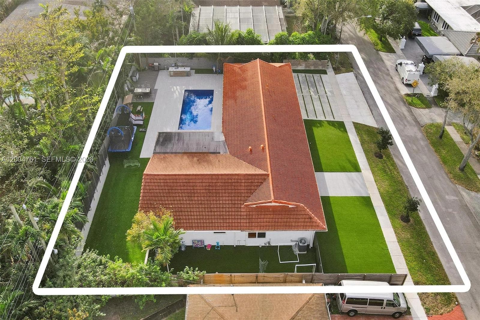 2126 NE 187th St, North Miami Beach FL 33179 — 13