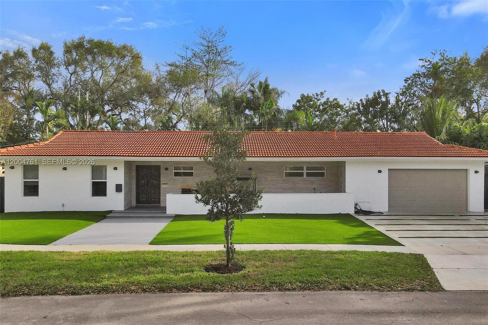 2126 NE 187th St, North Miami Beach FL 33179 — 3