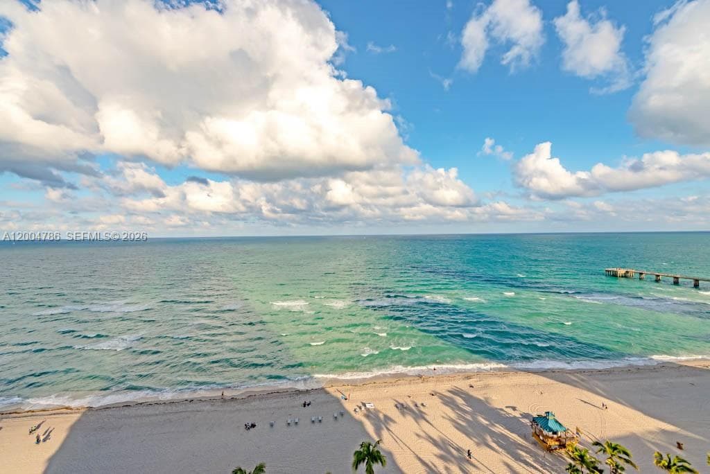 16901 Collins Ave # 1404, Sunny Isles Beach FL 33160 — 18