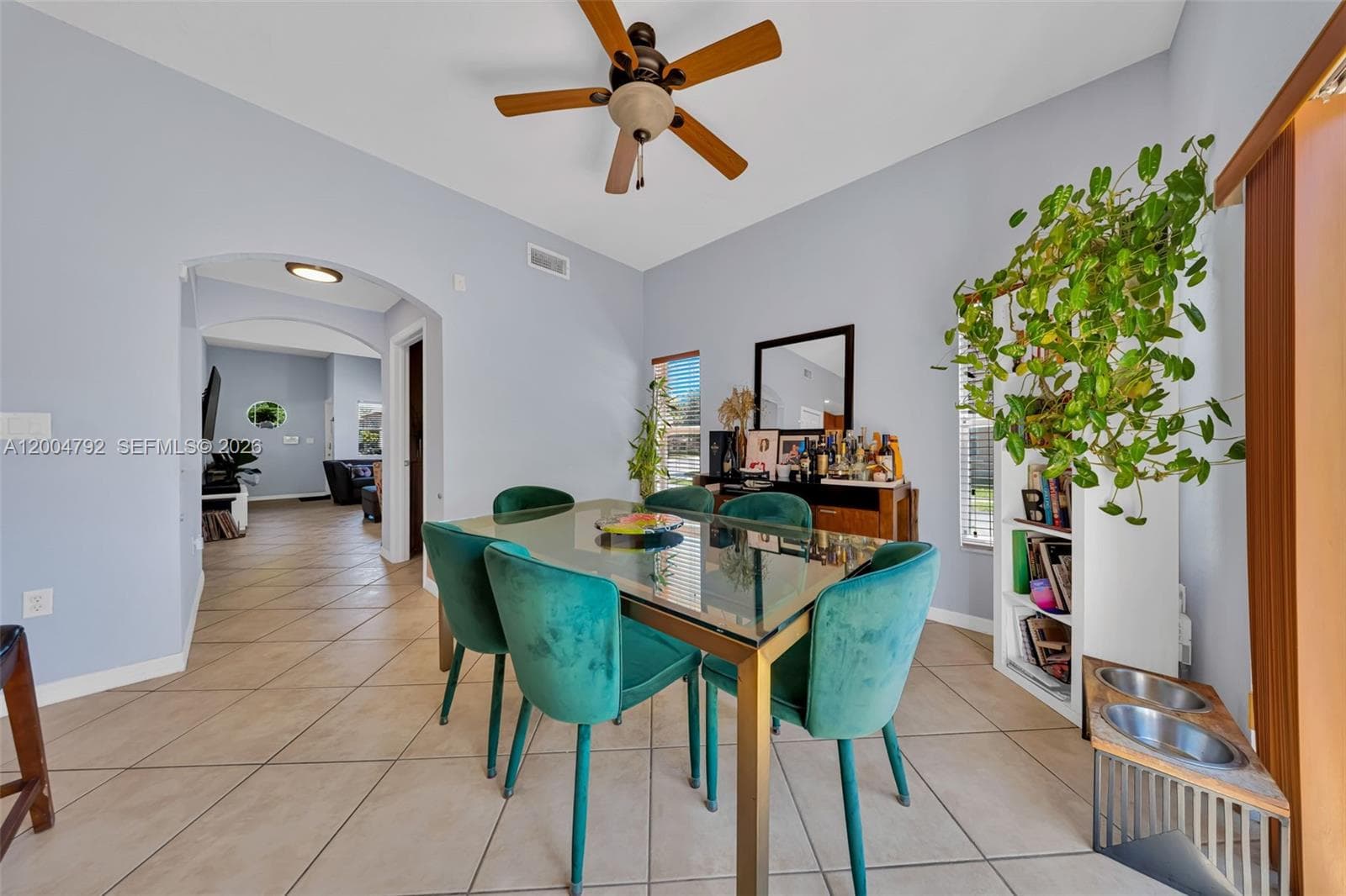 8906 SW 221st Ter, Cutler Bay FL 33190 — 17