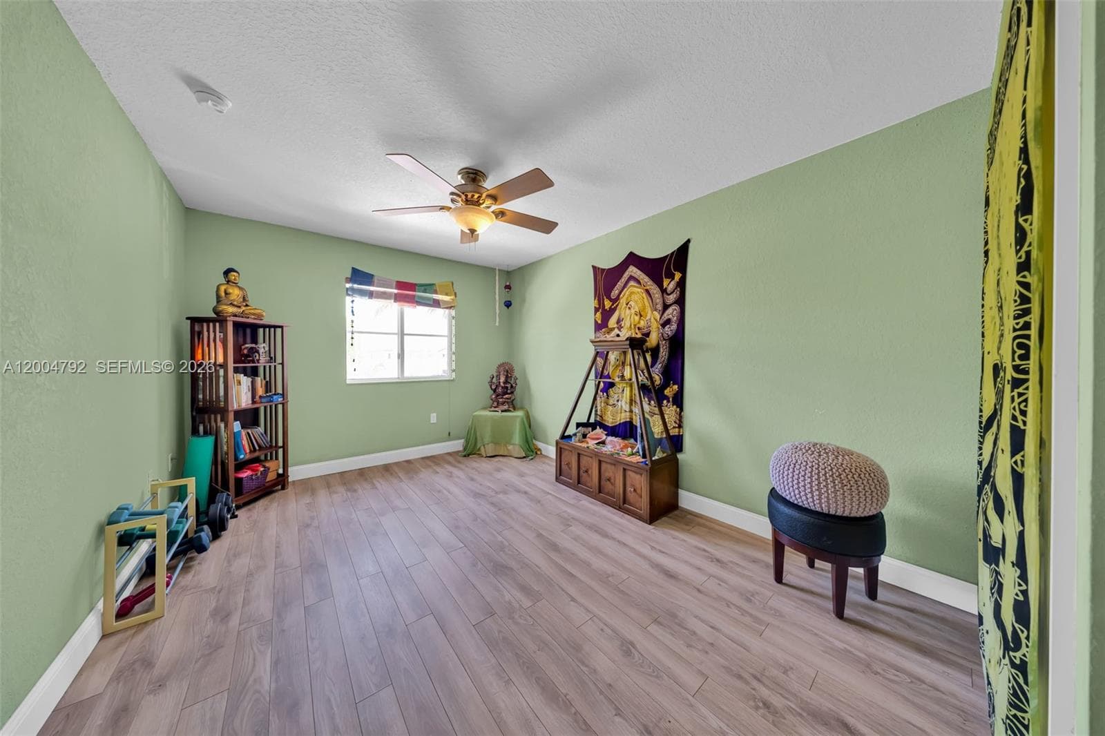 8906 SW 221st Ter, Cutler Bay FL 33190 — 24