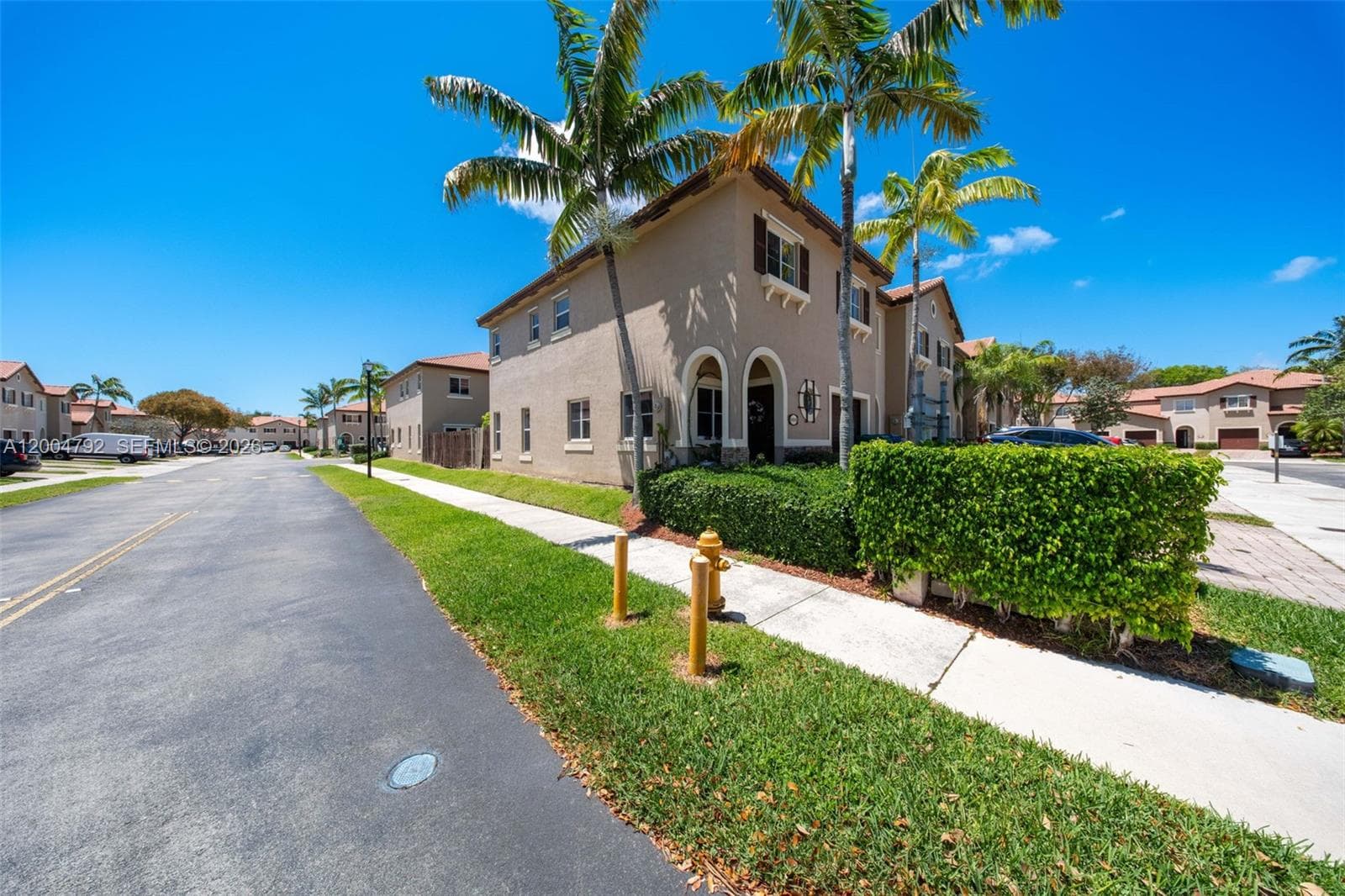 8906 SW 221st Ter, Cutler Bay FL 33190 — 39