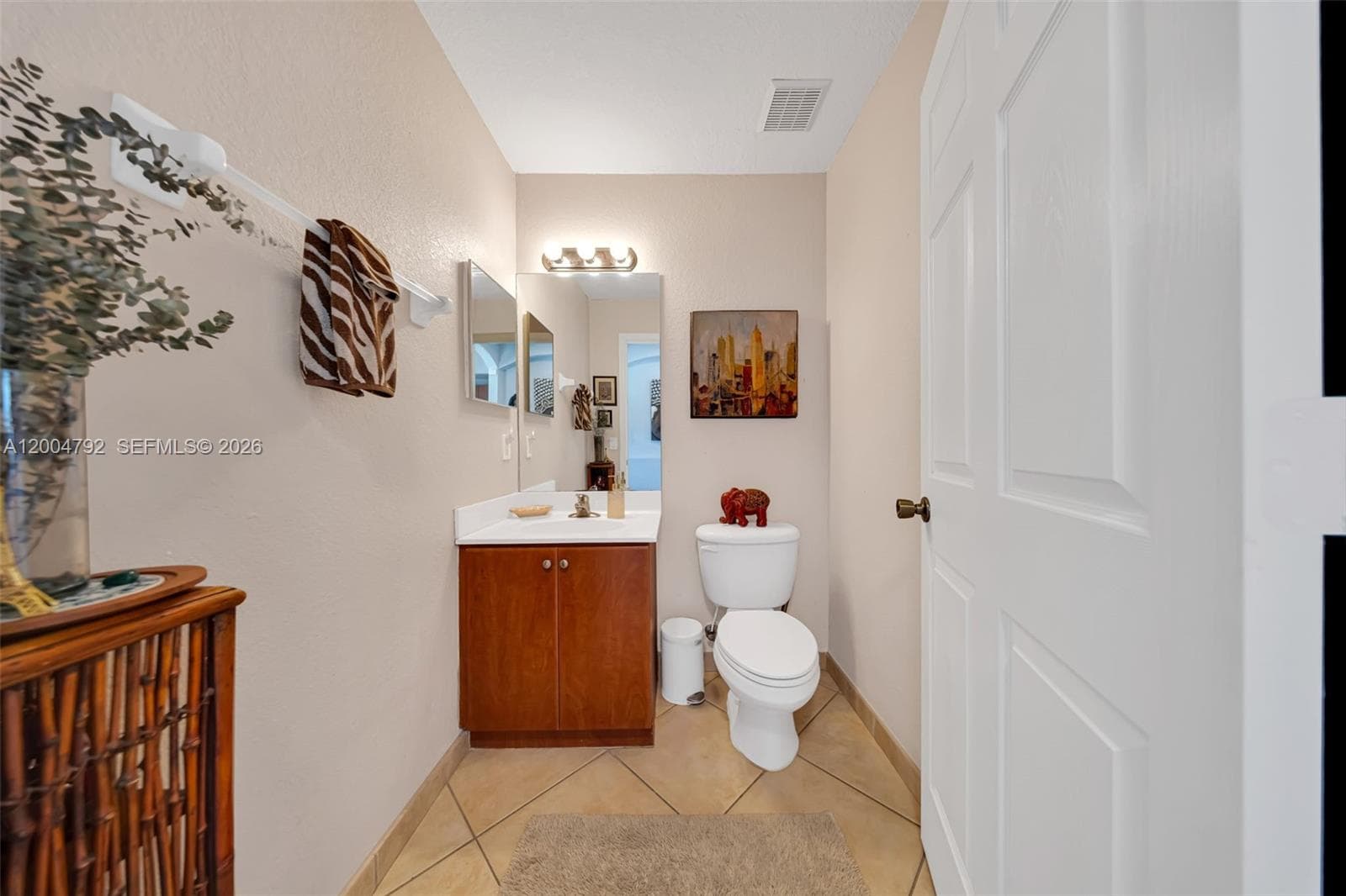 8906 SW 221st Ter, Cutler Bay FL 33190 — 8