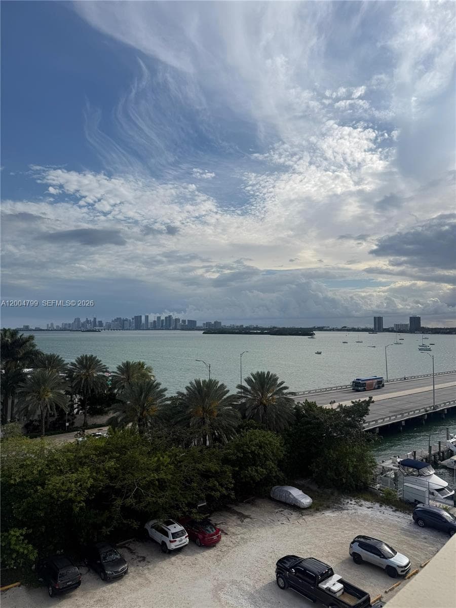 7904 West Dr # 602, North Bay Village FL 33141 — 25