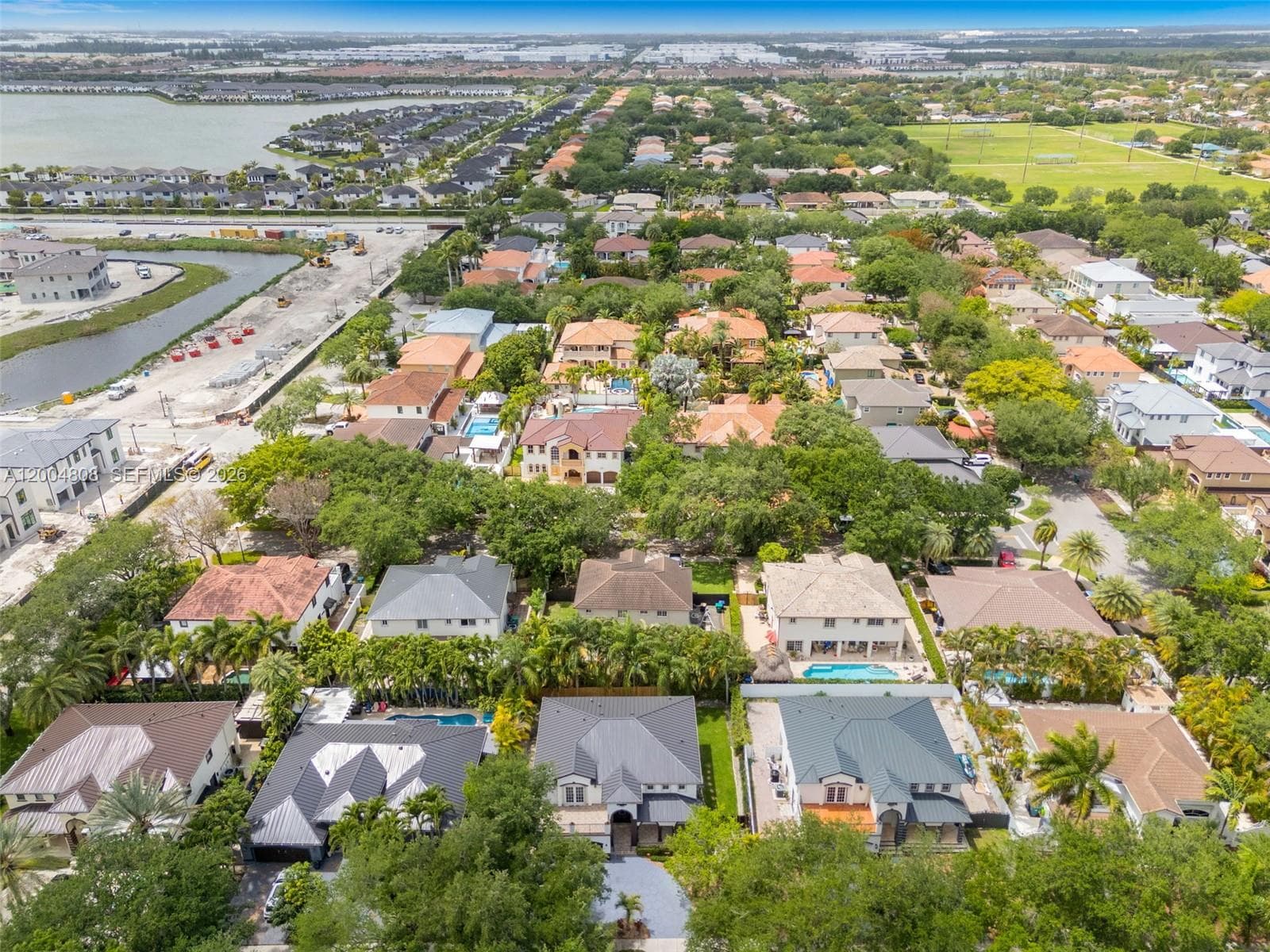16230 NW 84th Ct, Miami Lakes FL 33016 — 40