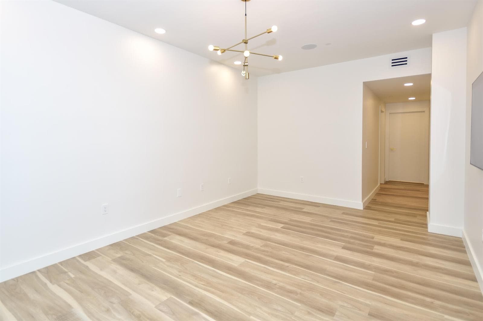 10101 Collins Avenue # 7d, Bal Harbour FL 33154 — 18