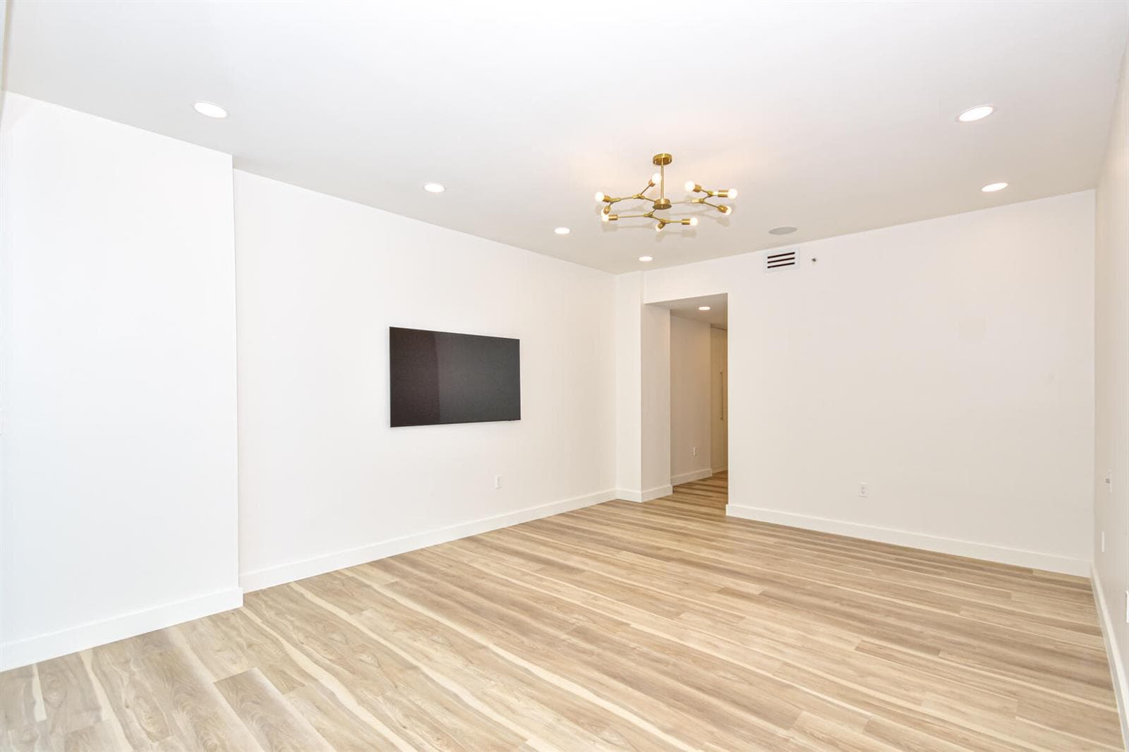 10101 Collins Avenue # 7d, Bal Harbour FL 33154 — 4