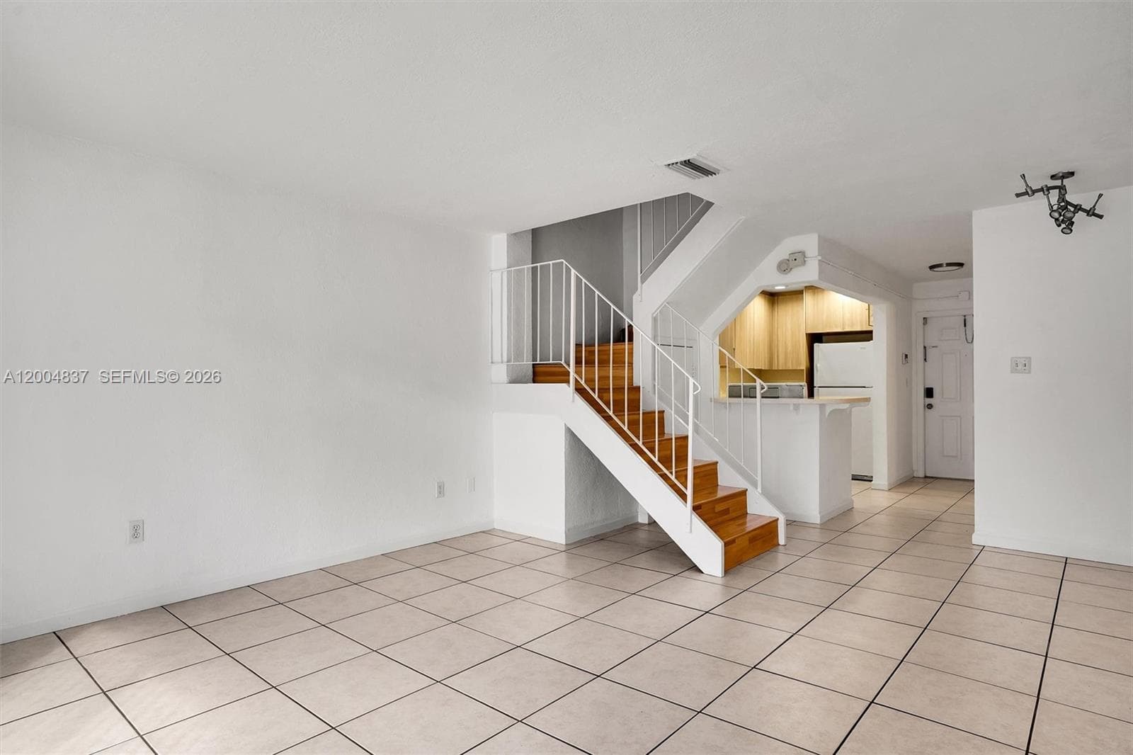 8650 SW 67th Ave # 1025, Pinecrest FL 33156 — 12
