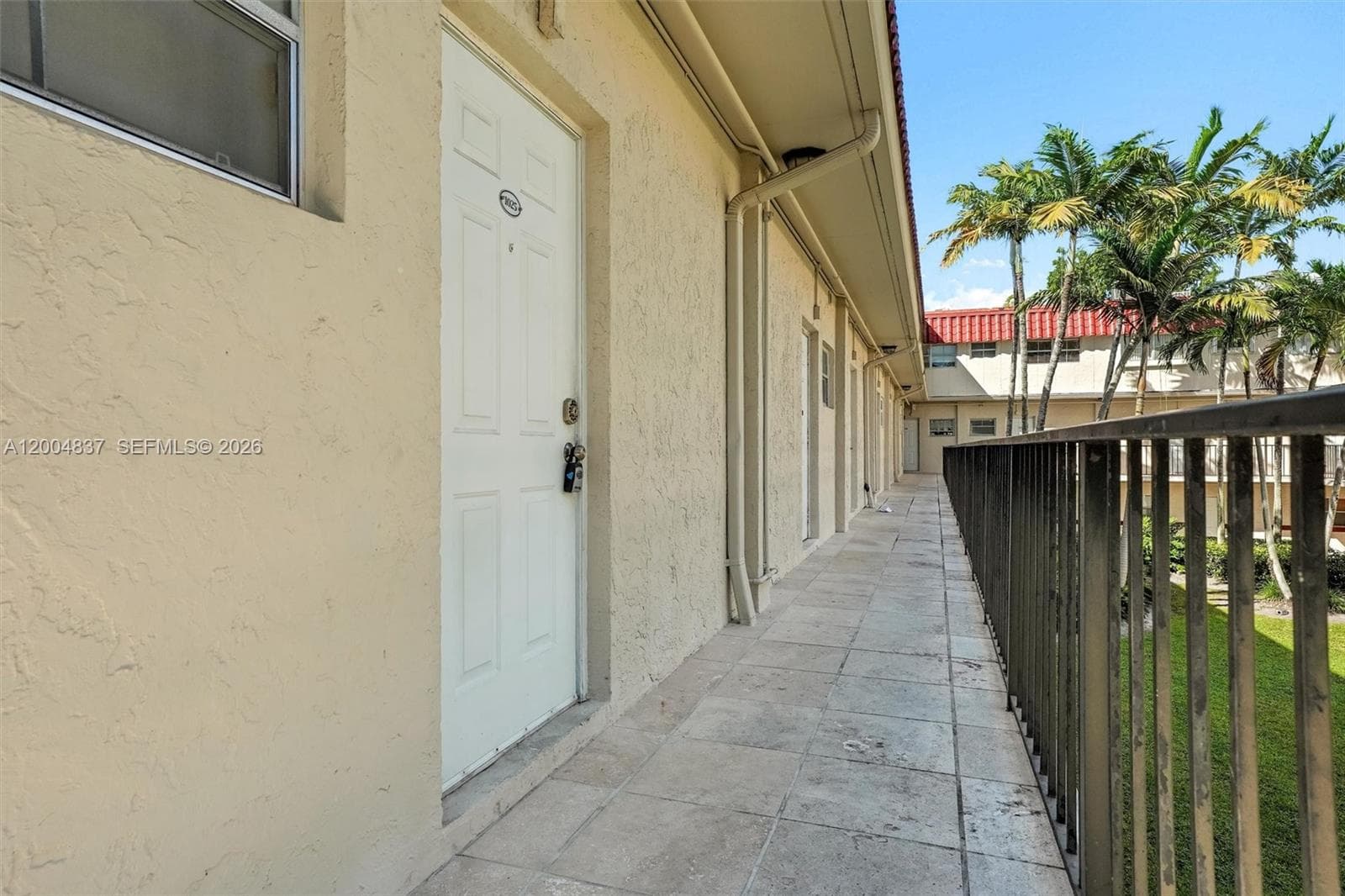 8650 SW 67th Ave # 1025, Pinecrest FL 33156 — 1
