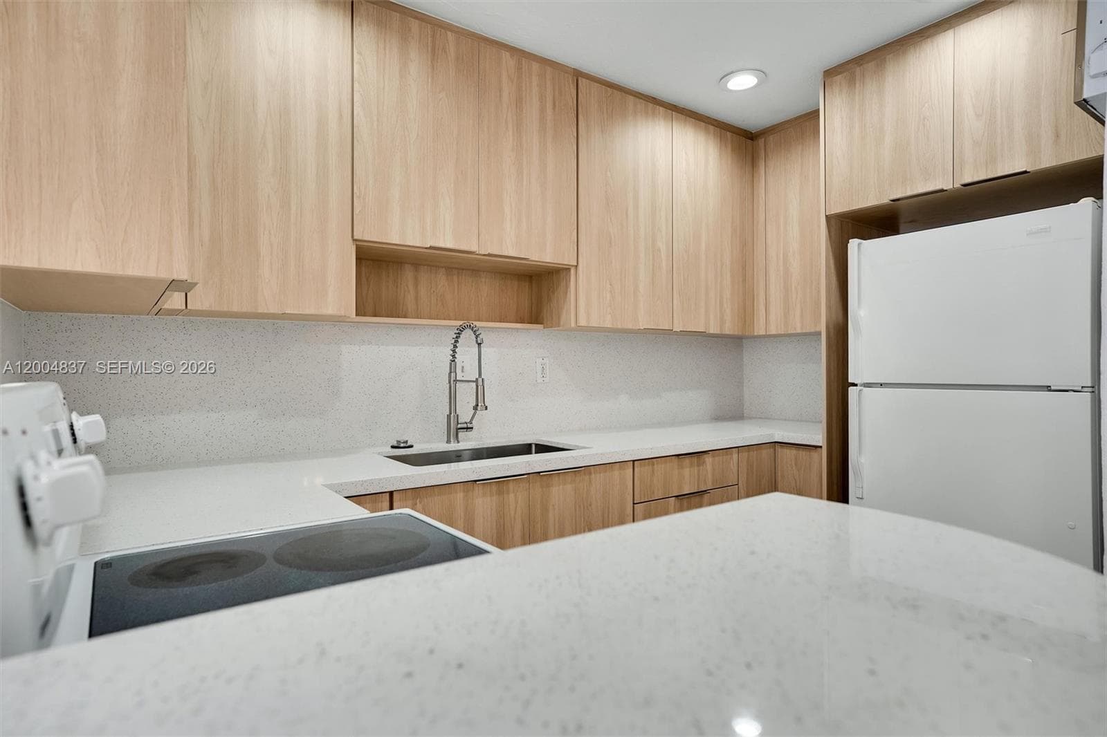 8650 SW 67th Ave # 1025, Pinecrest FL 33156 — 8