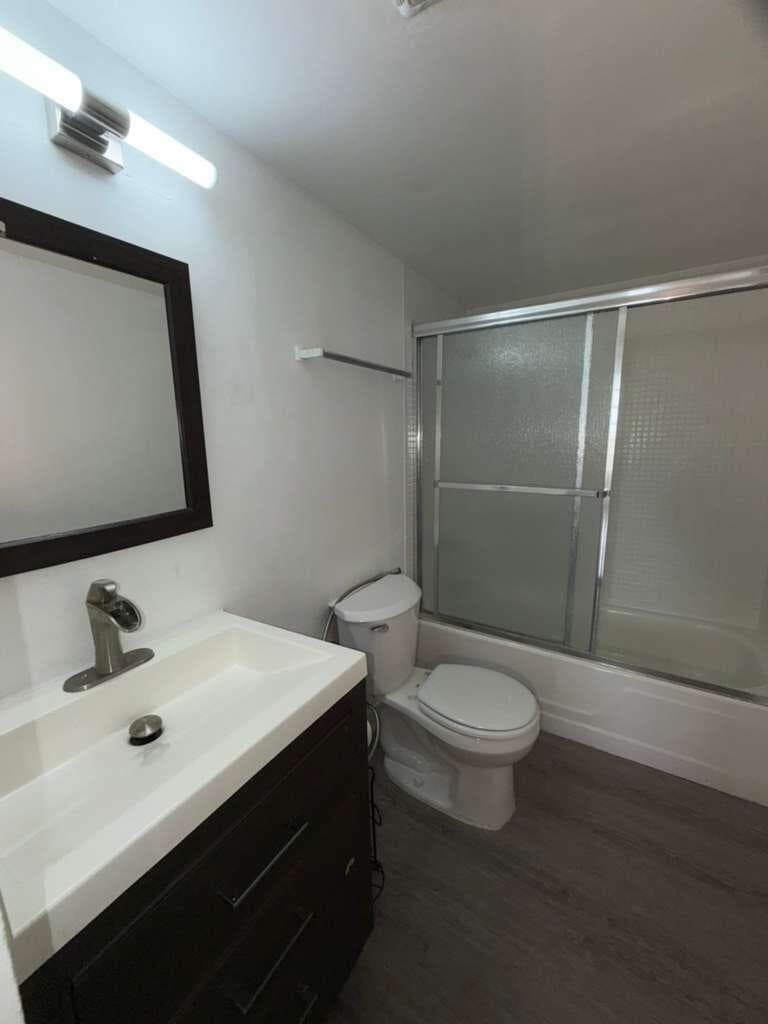 9682 Fontainebleau Boulevard # 603, Miami FL 33172 — 12