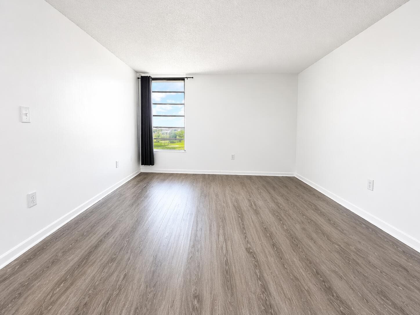 9682 Fontainebleau Boulevard # 603, Miami FL 33172 — 9