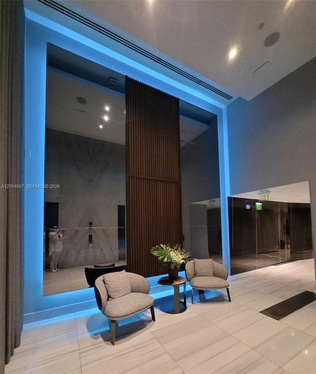 1100 Biscayne Blvd # 3708, Miami FL 33132 — 12