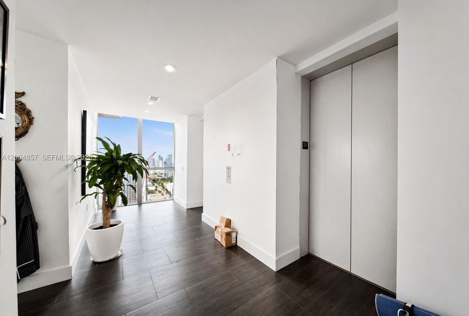 1100 Biscayne Blvd # 3708, Miami FL 33132 — 10