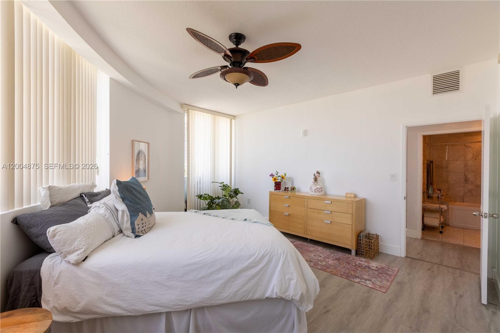 6580 Indian Creek Dr # 310, Miami Beach FL 33141 — 12