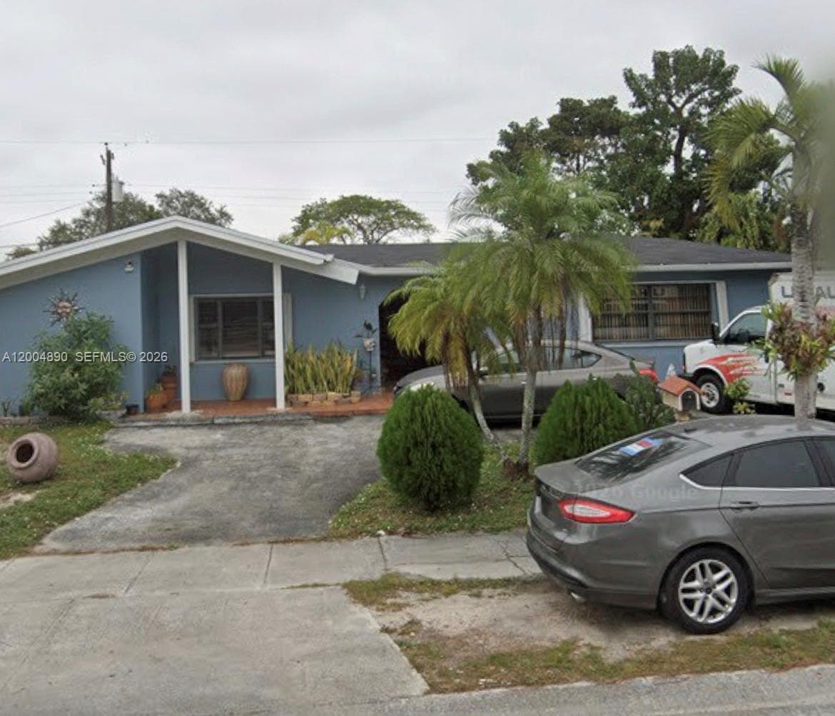 12325 SW 42nd St, Miami FL 33175 — 1