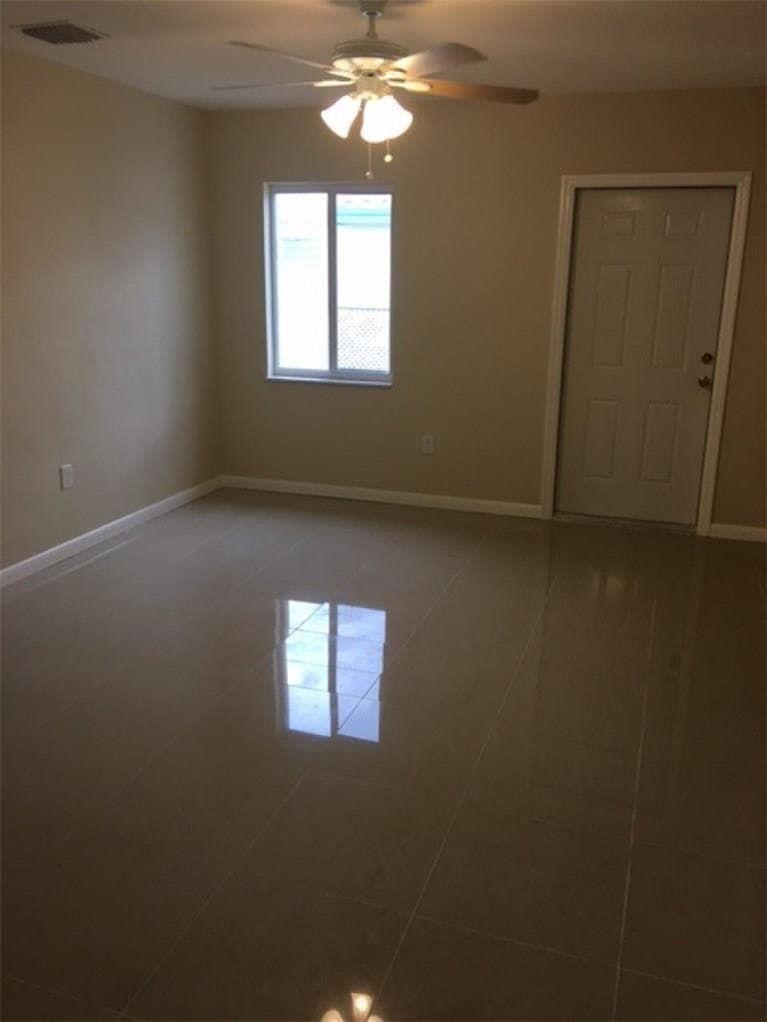 1829 NE 175th Street, North Miami Beach FL 33162 — 8